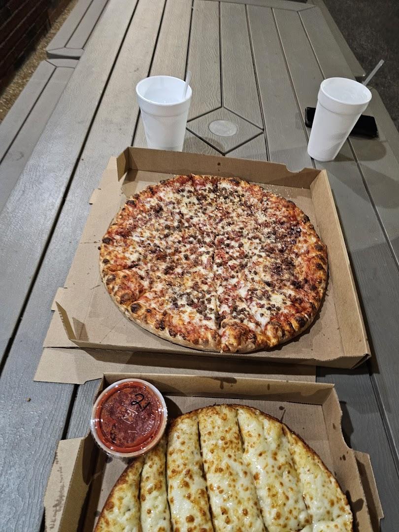 Lance's Pizza & Subs